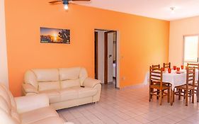 Apartamento Praia Grande Ubatuba 2 vagas garagem Internet WiFi